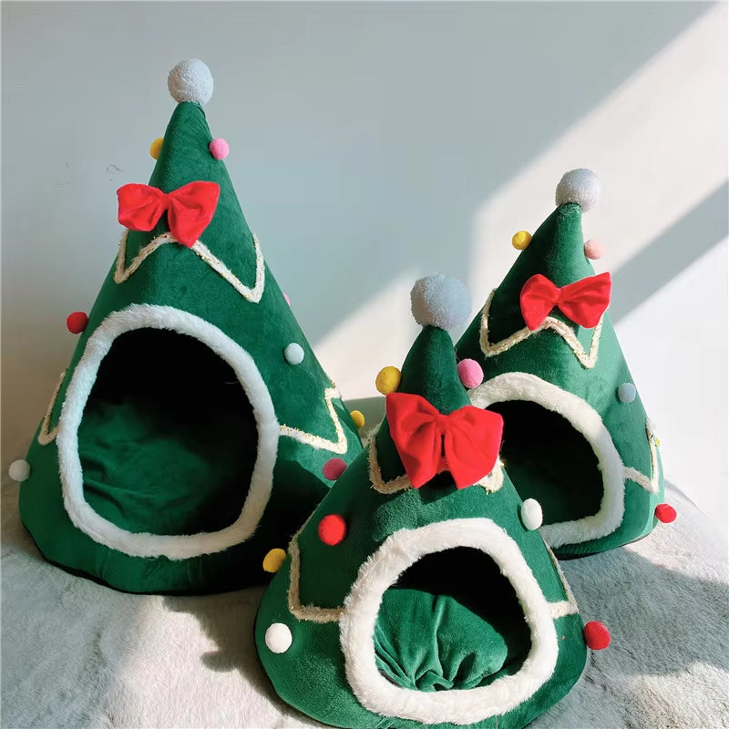 Christmas Tree Cat and Dog Bed & Cat Cave – Warm, Cozy, Portable Winter Pet Kennel