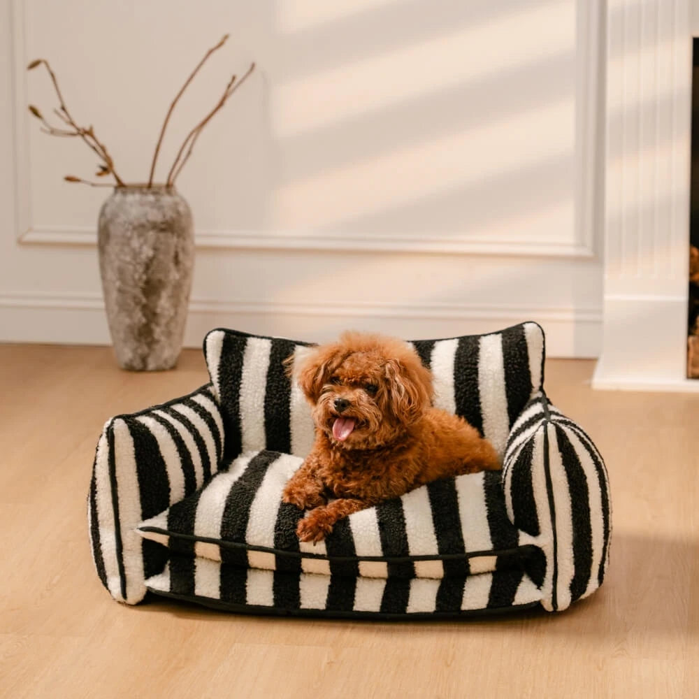 Luxury Trendy Striped Faux Lambswool Double Layer Orthopedic Dog Sofa Bed Plush Material Solid Dog Bed